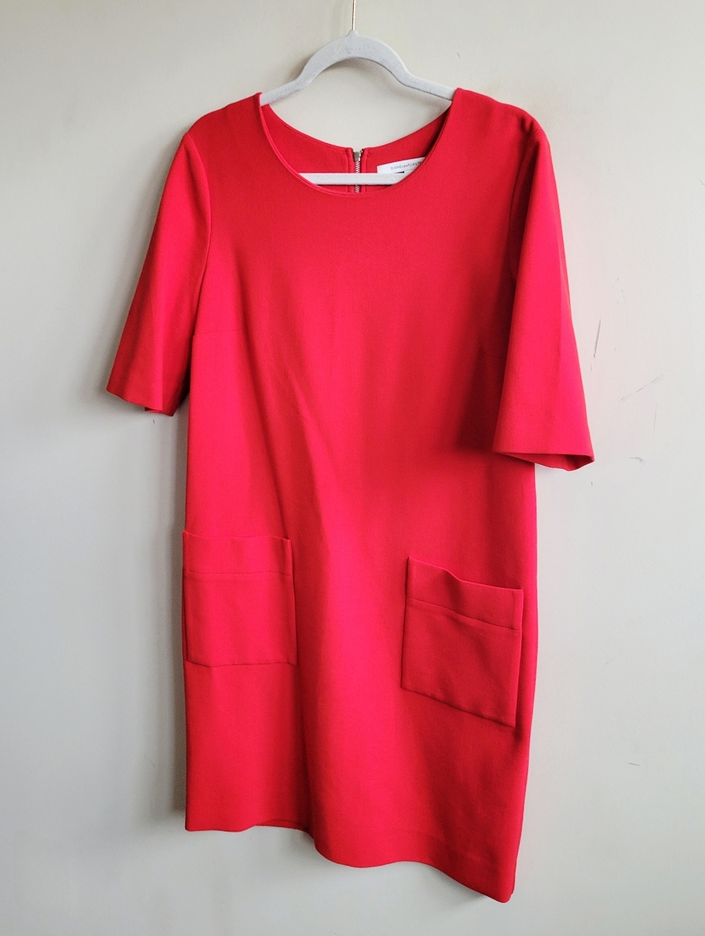 Diane Von Fustenberg Half Sleeve‎ Shift Dress With Pockets Red